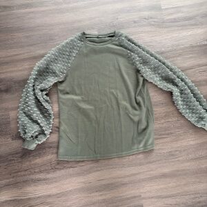 Sheer sleeved long sleeve